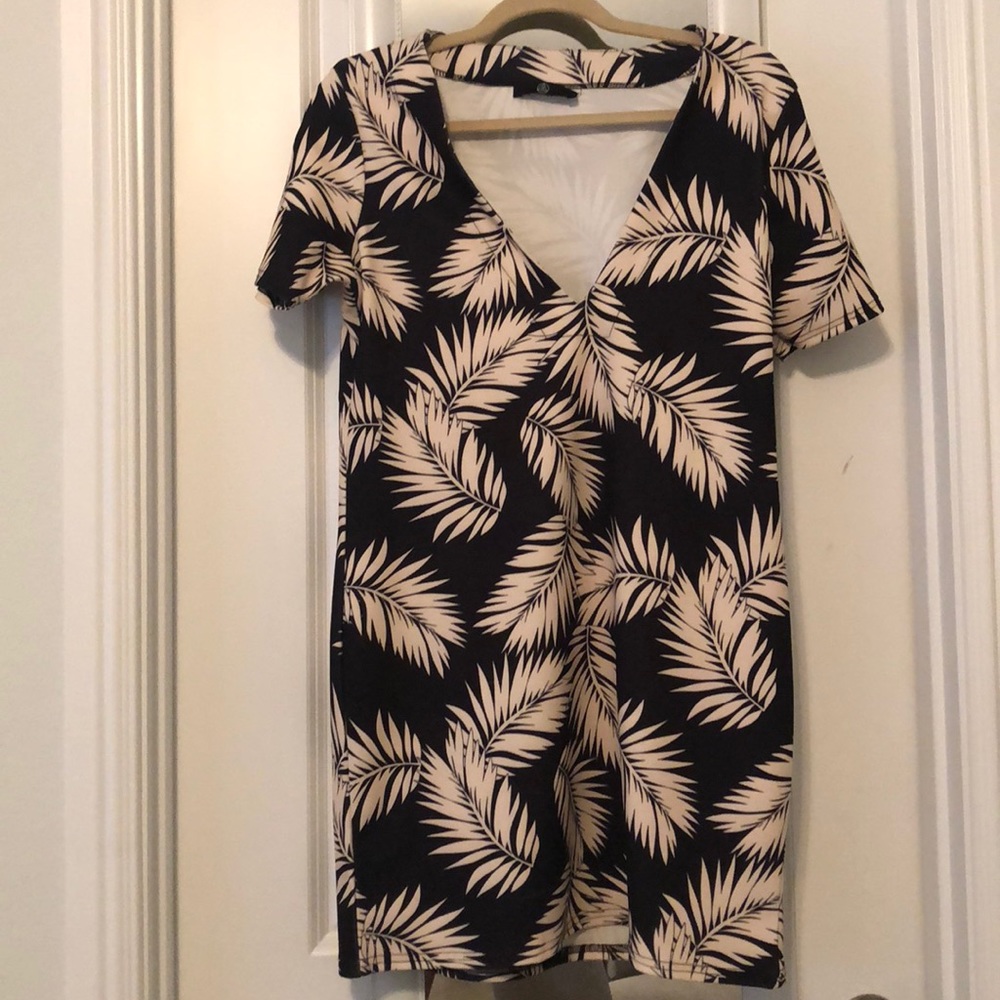Hawaiian dress